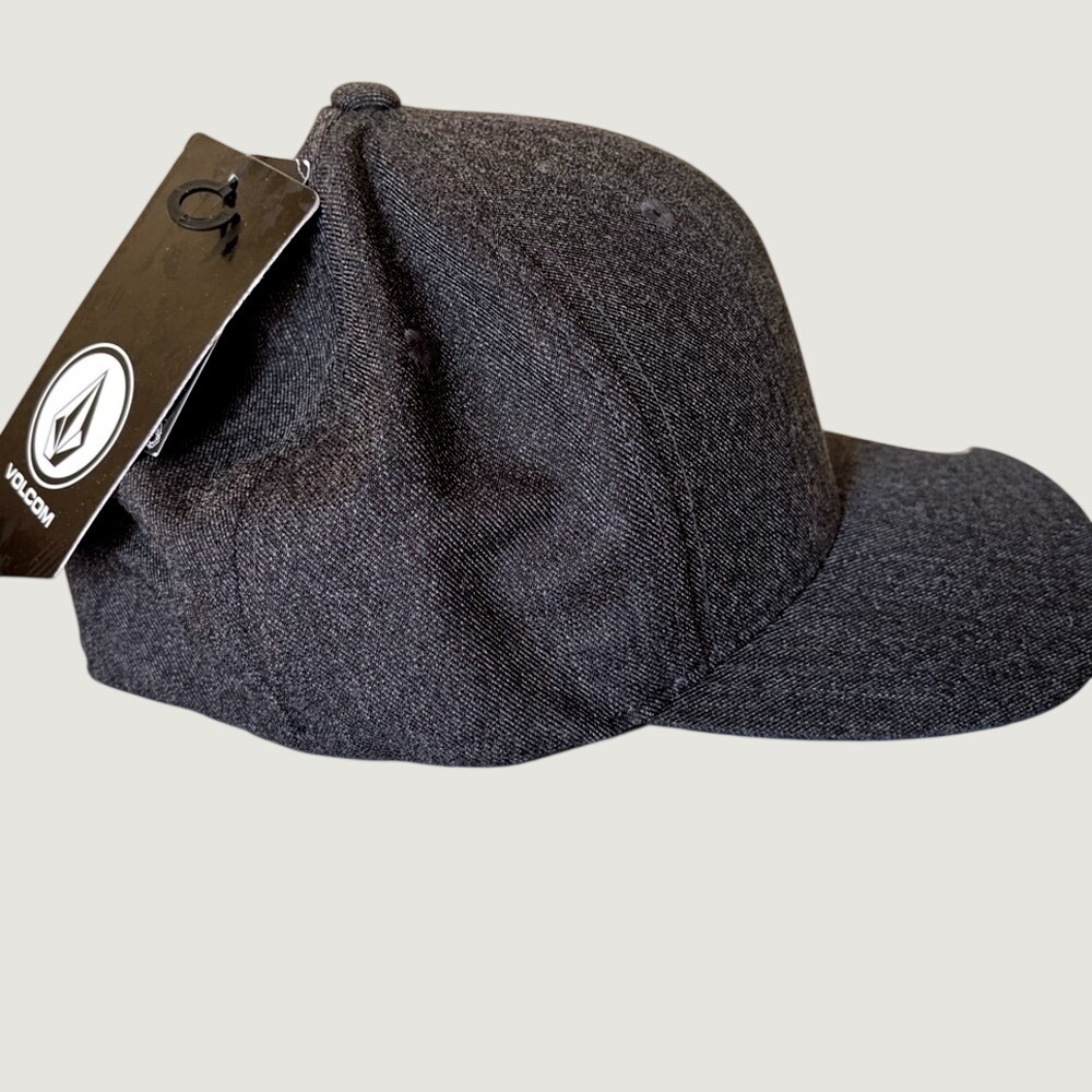 Volcom Full Stone Flexfit Hat Cap Charcoal Mens Large XL Gray Logo NWT - Picture 6 of 13